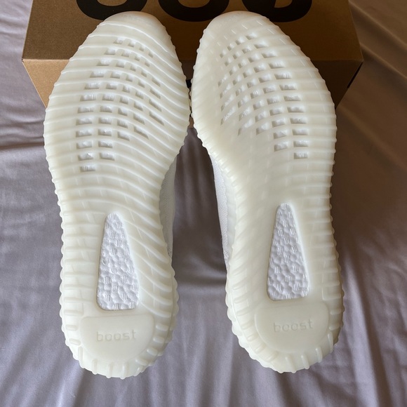 🆕Yeezy Adidas Boost 350 V2 Bone - Picture 8 of 8